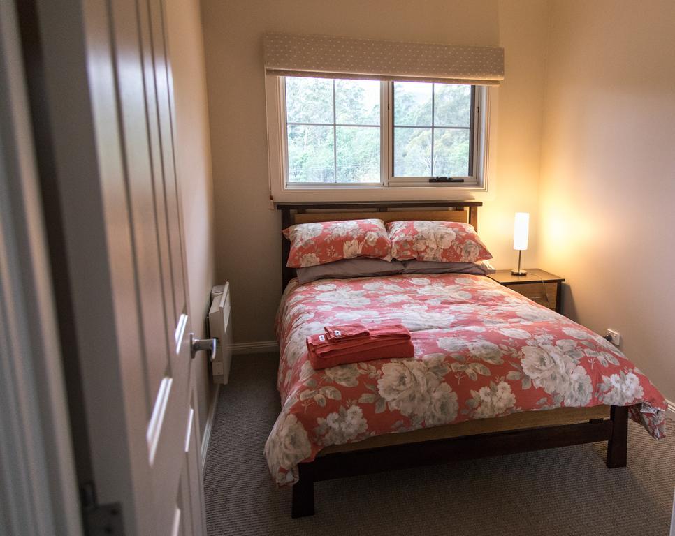 Mountain Blue Guest House Deloraine Esterno foto